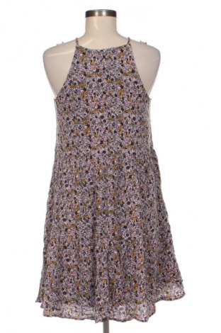 Рокля Edc By Esprit, Размер M, Цвят Многоцветен, Цена 32,99 лв.