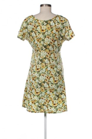 Rochie Elan, Mărime L, Culoare Multicolor, Preț 337,50 Lei