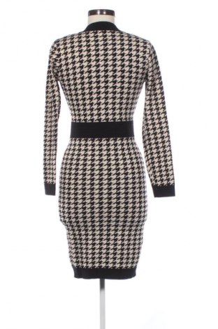 Sukienka Fashion, Rozmiar S, Kolor Kolorowy, Cena 54,99 zł