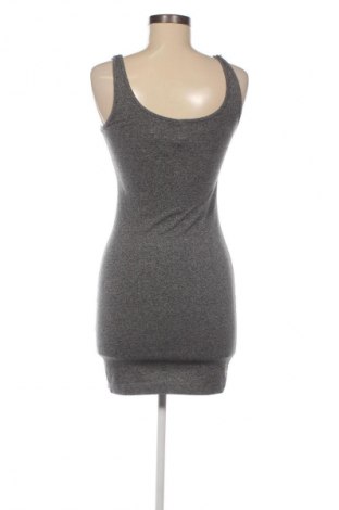 Šaty  H&M Divided, Veľkosť S, Farba Sivá, Cena  15,35 €