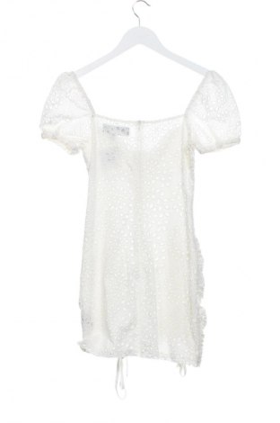 Kleid Kendall & Kylie, Größe XS, Farbe Weiß, Preis 34,99 €