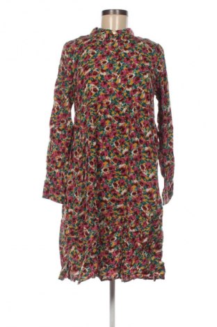 Kleid Mamalicious, Größe M, Farbe Mehrfarbig, Preis 42,99 €