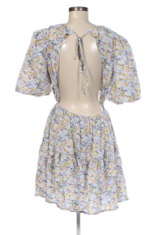 Sukienka Missguided, Rozmiar XL, Kolor Kolorowy, Cena 109,99 zł