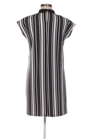 Kleid Mohito, Größe M, Farbe Mehrfarbig, Preis € 11,99
