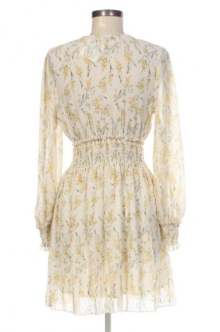 Kleid NA-KD, Größe M, Farbe Mehrfarbig, Preis 33,99 €