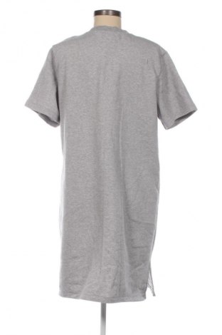 Rochie New Balance, Mărime L, Culoare Gri, Preț 216,36 Lei