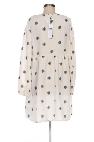 Kleid Noisy May, Größe M, Farbe Mehrfarbig, Preis € 58,99