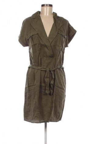 Kleid Noisy May, Größe M, Farbe Grün, Preis 74,99 €