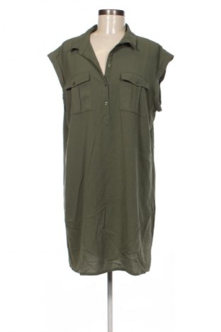 Kleid Now, Größe XXL, Farbe Grün, Preis 18,99 €
