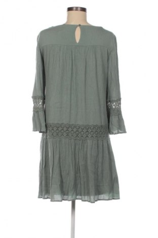 Kleid ONLY, Größe M, Farbe Grün, Preis 21,81 €