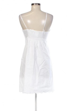 Kleid ONLY, Größe S, Farbe Weiß, Preis 42,99 €