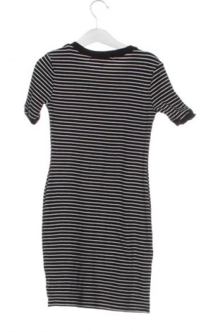 Рокля One Clothing, Размер XXS, Цвят Многоцветен, Цена 29,00 лв.
