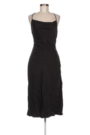 Kleid Perfect Stranger, Größe M, Farbe Schwarz, Preis 29,99 €