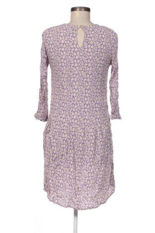 Φόρεμα Pieces, Μέγεθος M, Χρώμα Πολύχρωμο, Τιμή 39,99 €