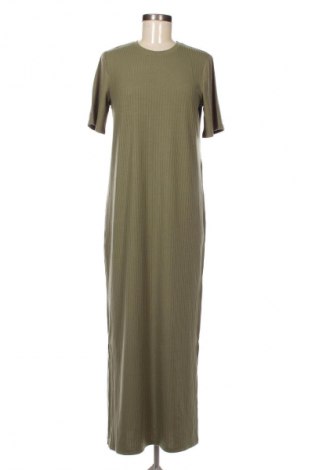 Kleid Pieces, Größe L, Farbe Grün, Preis 53,99 €