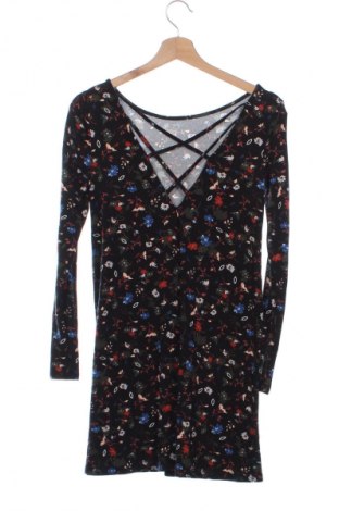 Kleid Pull&Bear, Größe XS, Farbe Mehrfarbig, Preis € 14,83