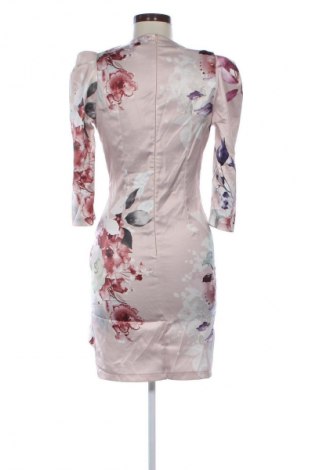 Rochie Rinascimento, Mărime S, Culoare Multicolor, Preț 327,99 Lei