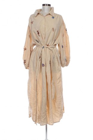 Φόρεμα SHEIN, Μέγεθος 4XL, Χρώμα  Μπέζ, Τιμή 30,99 €
