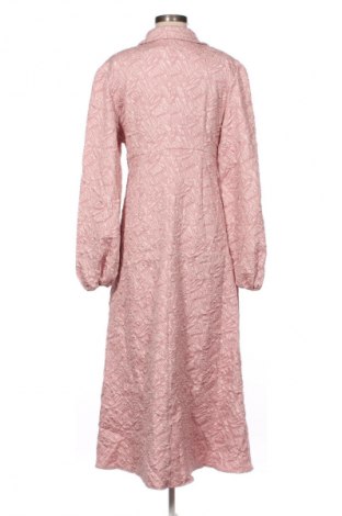 Sukienka SHEIN, Rozmiar XL, Kolor Różowy, Cena 95,99 zł