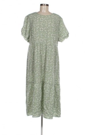 Φόρεμα SHEIN, Μέγεθος XXL, Χρώμα Πολύχρωμο, Τιμή 22,99 €