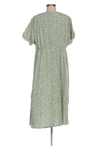 Φόρεμα SHEIN, Μέγεθος XXL, Χρώμα Πολύχρωμο, Τιμή 22,99 €