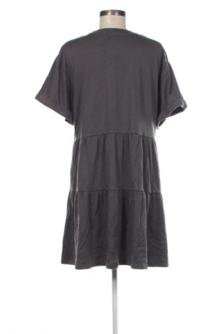 Φόρεμα SHEIN, Μέγεθος M, Χρώμα Γκρί, Τιμή 13,99 €