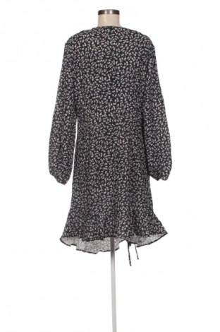 Sukienka SHEIN, Rozmiar XL, Kolor Kolorowy, Cena 95,99 zł