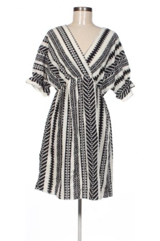 Kleid SHEIN, Größe M, Farbe Mehrfarbig, Preis 16,99 €