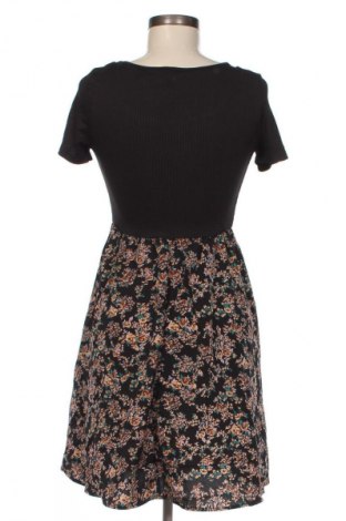 Φόρεμα SHEIN, Μέγεθος M, Χρώμα Πολύχρωμο, Τιμή 15,99 €