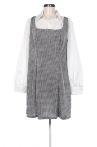 Šaty  SHEIN, Veľkosť XL, Farba Viacfarebná, Cena  7,95 €
