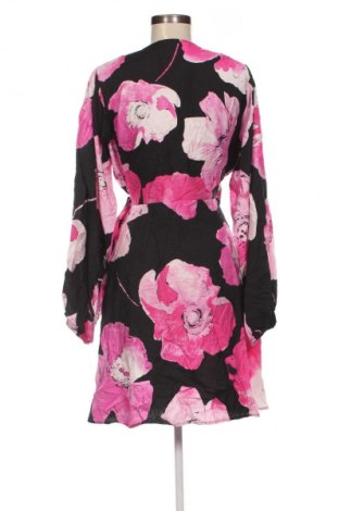 Kleid Selected Femme, Größe L, Farbe Mehrfarbig, Preis € 43,99