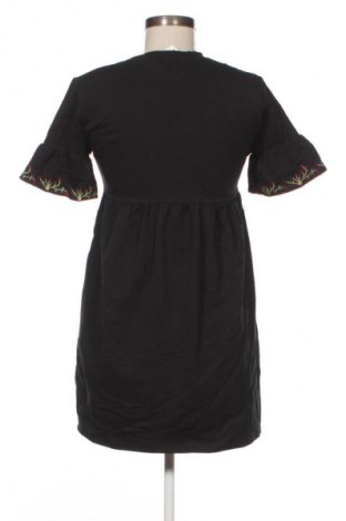 Kleid Seven, Größe M, Farbe Schwarz, Preis 20,99 €