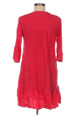 Ruha Unbranded, Méret M, Szín Piros, Ár 10 830 Ft