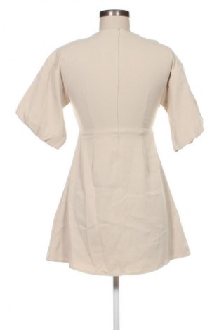 Ruha Unbranded, Méret M, Szín Bézs, Ár 5 309 Ft
