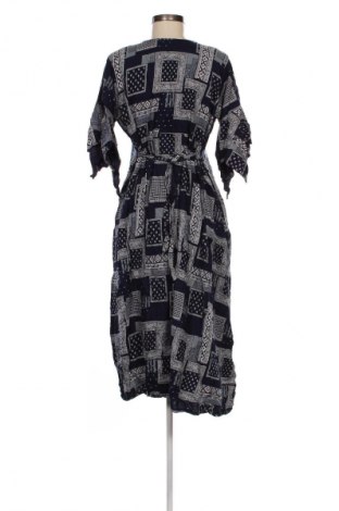Kleid Unbranded, Größe XL, Farbe Mehrfarbig, Preis 26,99 €