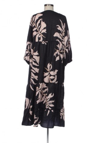 Sukienka Unbranded, Rozmiar 3XL, Kolor Kolorowy, Cena 95,99 zł