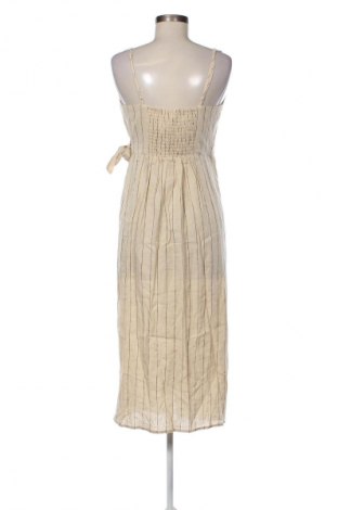 Φόρεμα Urban Outfitters, Μέγεθος M, Χρώμα  Μπέζ, Τιμή 34,99 €