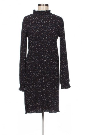 Kleid VILA, Größe M, Farbe Mehrfarbig, Preis 18,99 €