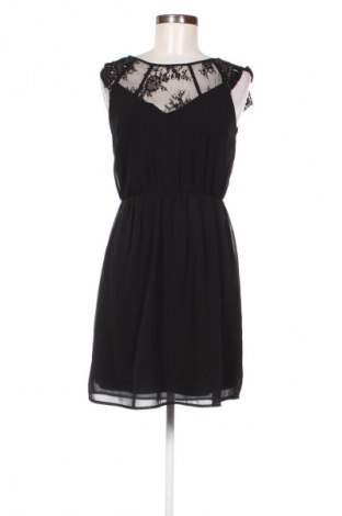 Kleid Vero Moda, Größe S, Farbe Schwarz, Preis 10,99 €