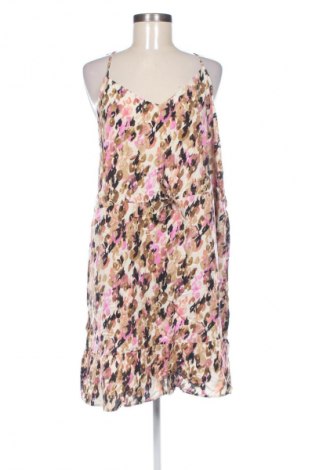Šaty  Vero Moda, Velikost 3XL, Barva Vícebarevné, Cena  999,00 Kč