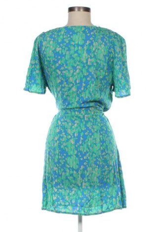 Kleid Vero Moda, Größe M, Farbe Mehrfarbig, Preis 53,99 €