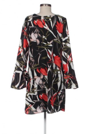 Φόρεμα Vero Moda, Μέγεθος M, Χρώμα Πολύχρωμο, Τιμή 13,81 €