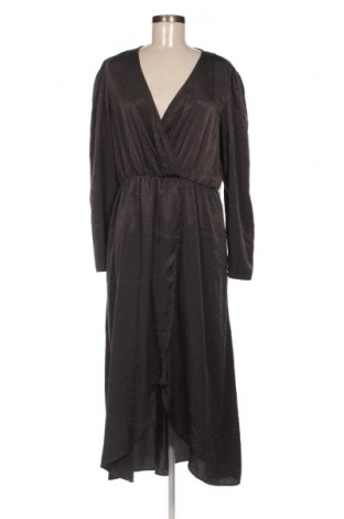 Sukienka Vero Moda, Rozmiar XL, Kolor Szary, Cena 111,99 zł