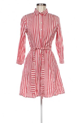 Рокля Zara, Размер L, Цвят Многоцветен, Цена 34,00 лв.