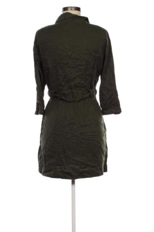 Sukienka Zara Trafaluc, Rozmiar S, Kolor Zielony, Cena 155,99 zł