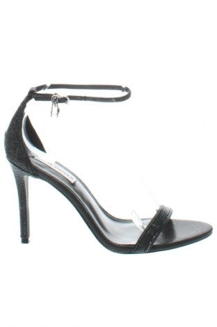 Sandále Steve Madden, Veľkosť 40, Farba Čierna, Cena  77,95 €