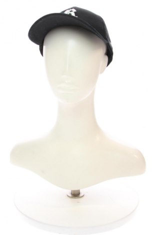 Căciulă Review, Culoare Negru, Preț 156,99 Lei