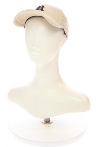 Czapka Review, Kolor Beżowy, Cena 100,99 zł
