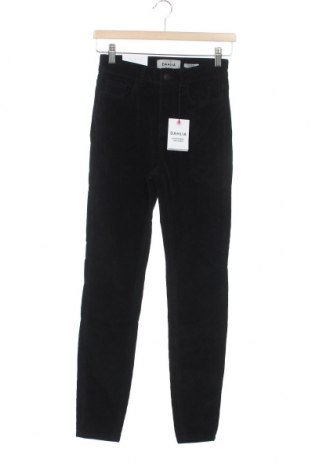 Дамски джинси New Look, Размер XS, Цвят Черен, 87% памук, 7% вискоза, 5% полиестер, 1% еластан, Цена 48,10 лв.