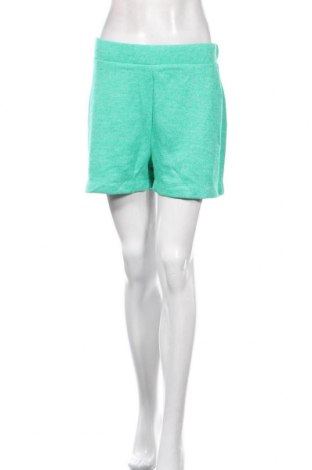Γυναικείο κοντό παντελόνι Pieces, Μέγεθος M, Χρώμα Πράσινο, Τιμή 1,77 €